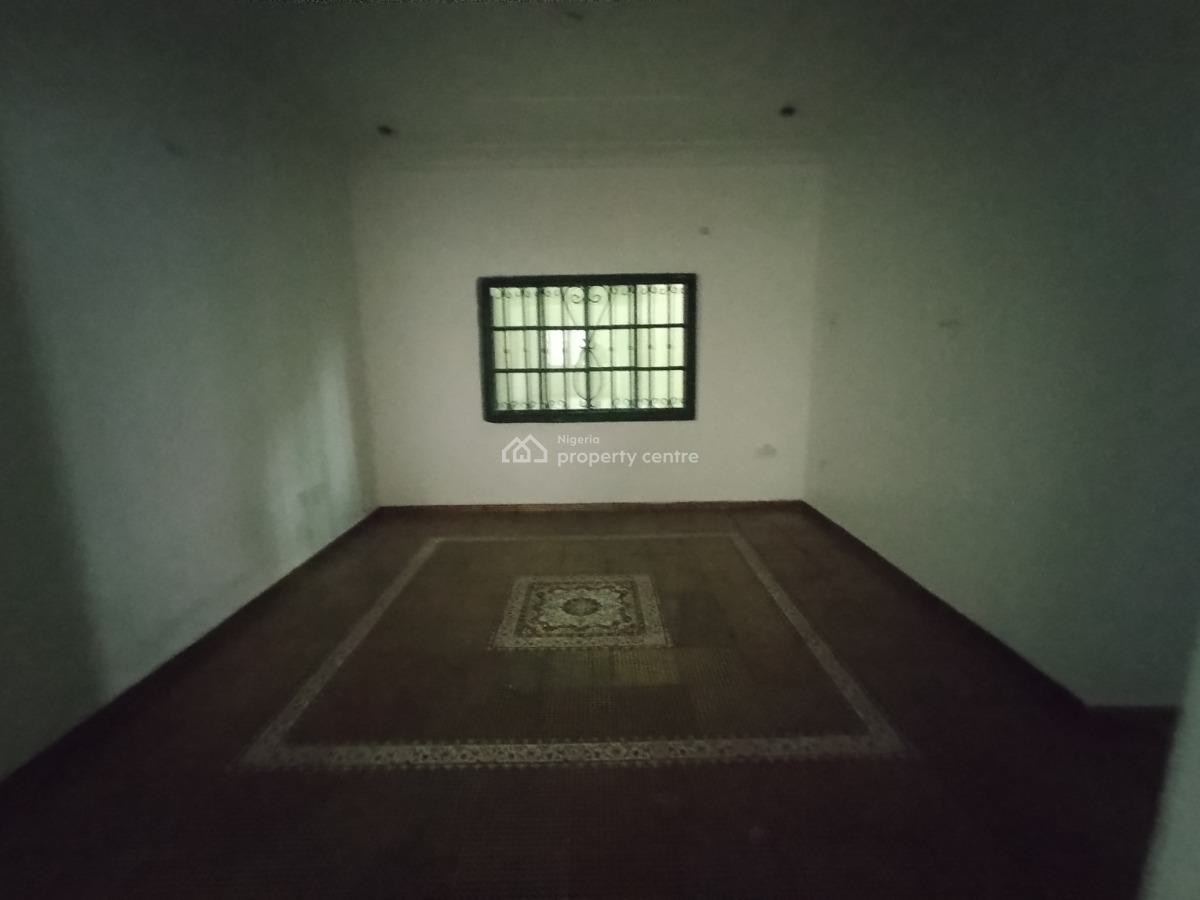 Well Maintained 4 Bedroom Semi Detached House with Bq, Off Admiralty Way, Lekki Phase 1, Lekki, Lagos, Semi-detached Duplex for Rent