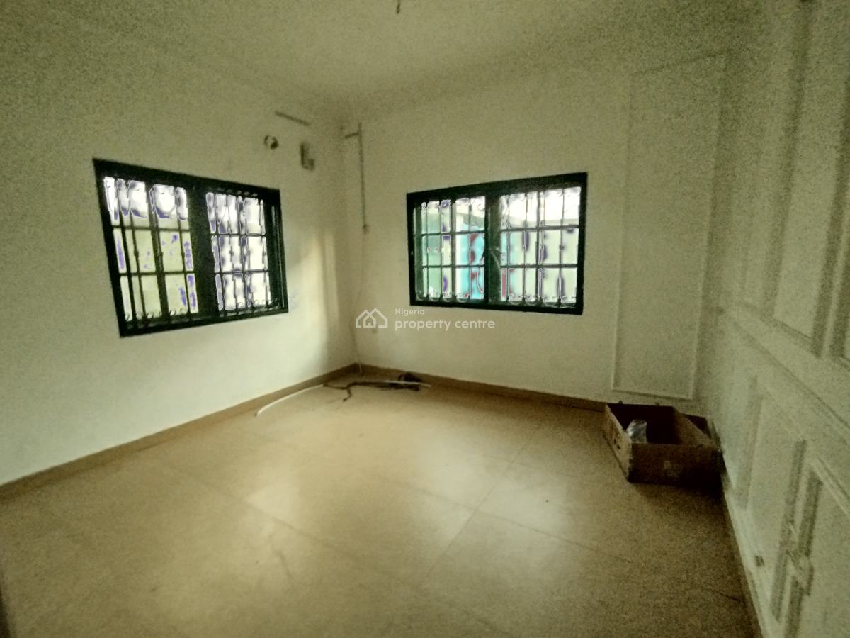 Well Maintained 4 Bedroom Semi Detached House with Bq, Off Admiralty Way, Lekki Phase 1, Lekki, Lagos, Semi-detached Duplex for Rent