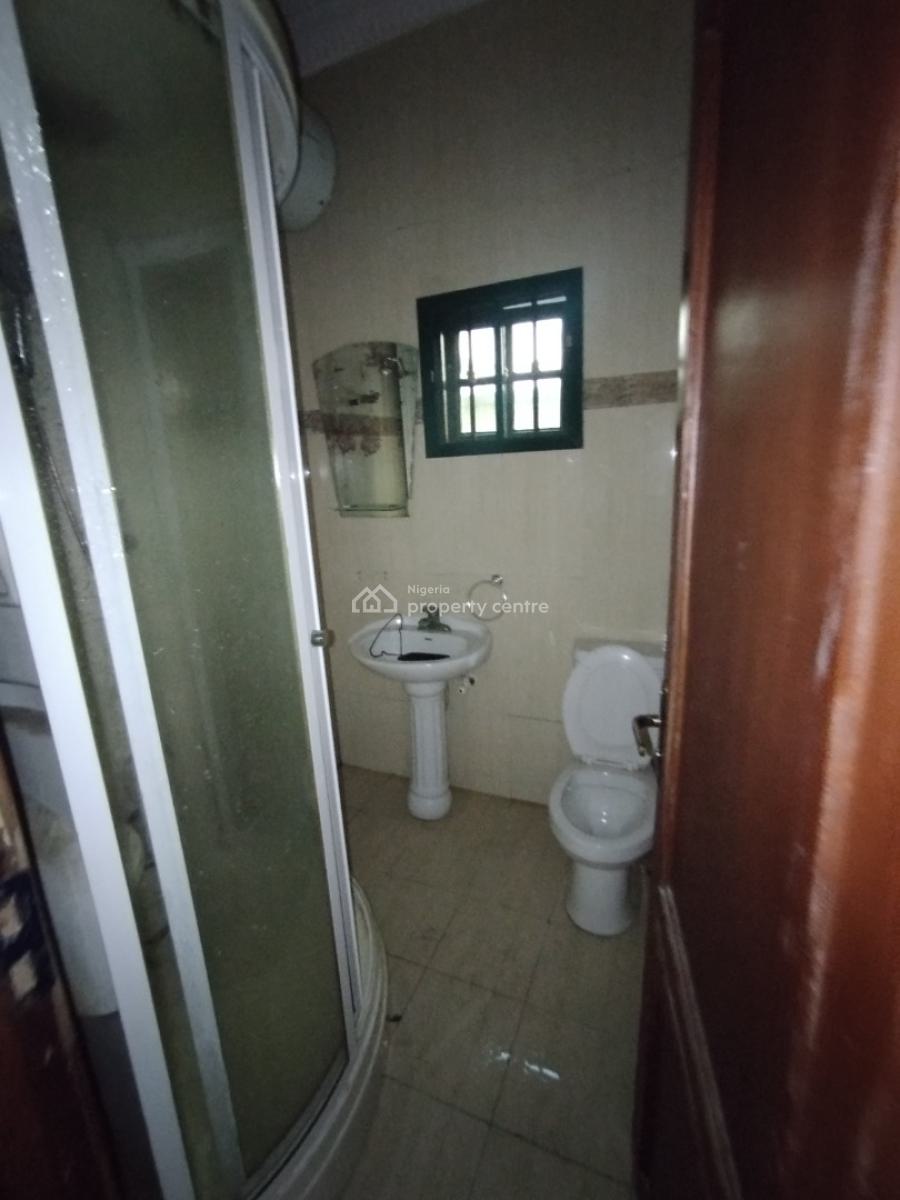 Well Maintained 4 Bedroom Semi Detached House with Bq, Off Admiralty Way, Lekki Phase 1, Lekki, Lagos, Semi-detached Duplex for Rent