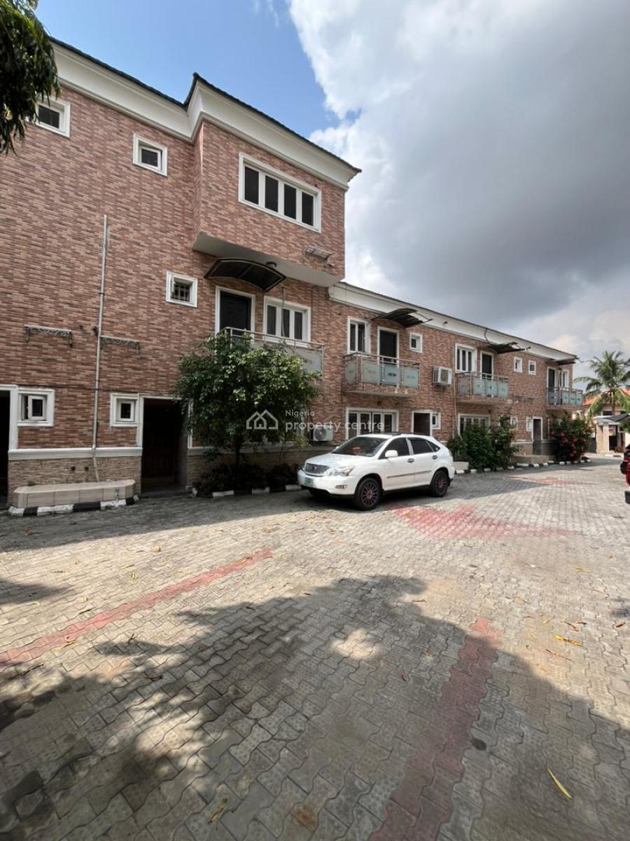 Exquisite 3 Bedroom Terrace Duplex with Bq Pool Gym, Lekki Phase 1, Lekki, Lagos, Terraced Duplex for Rent