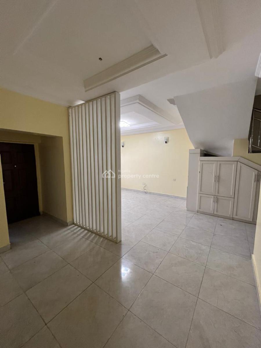 Exquisite 3 Bedroom Terrace Duplex with Bq Pool Gym, Lekki Phase 1, Lekki, Lagos, Terraced Duplex for Rent
