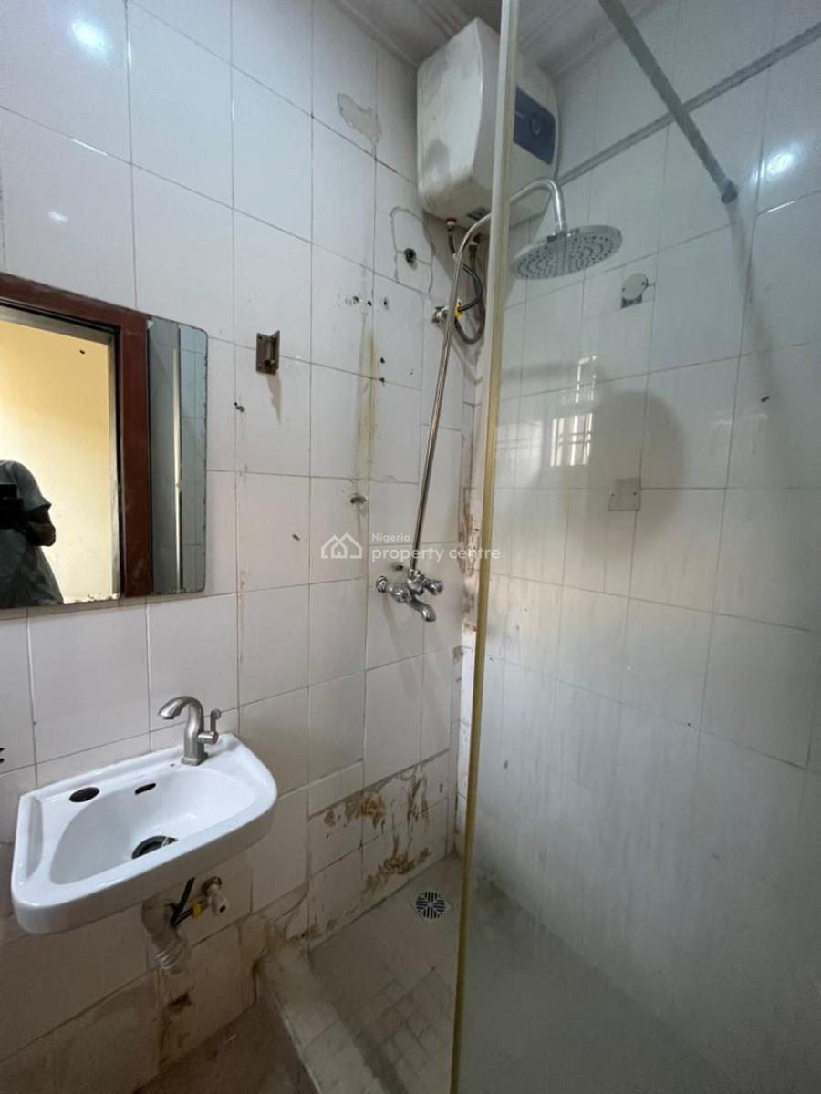 Exquisite 3 Bedroom Terrace Duplex with Bq Pool Gym, Lekki Phase 1, Lekki, Lagos, Terraced Duplex for Rent