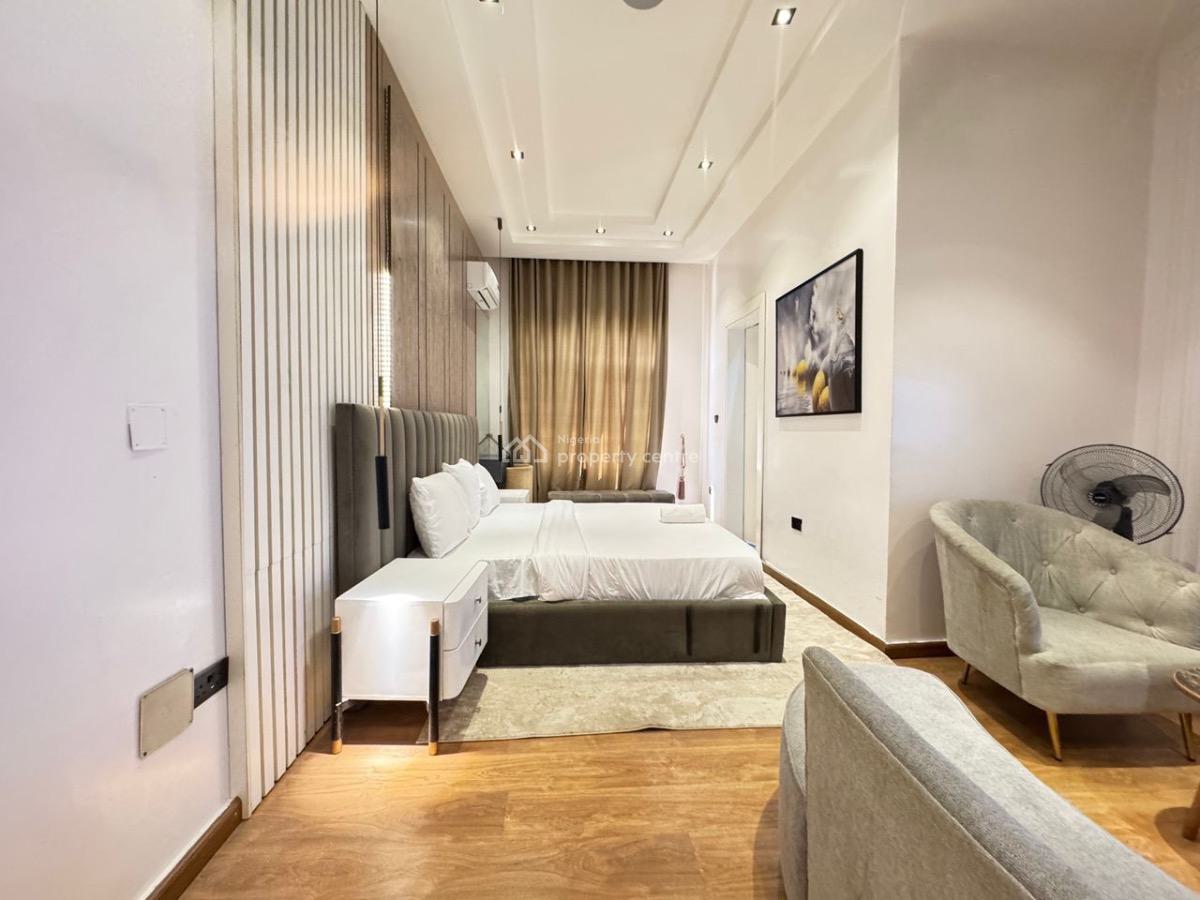 3 Bedroom Penthouse, Lekki Phase 1, Lekki, Lagos, Flat / Apartment Short Let