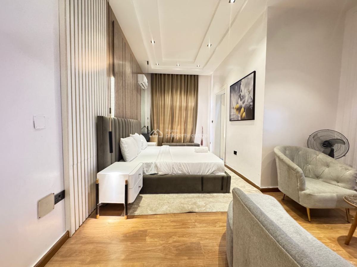 3 Bedroom Penthouse, Lekki Phase 1, Lekki, Lagos, Flat / Apartment Short Let