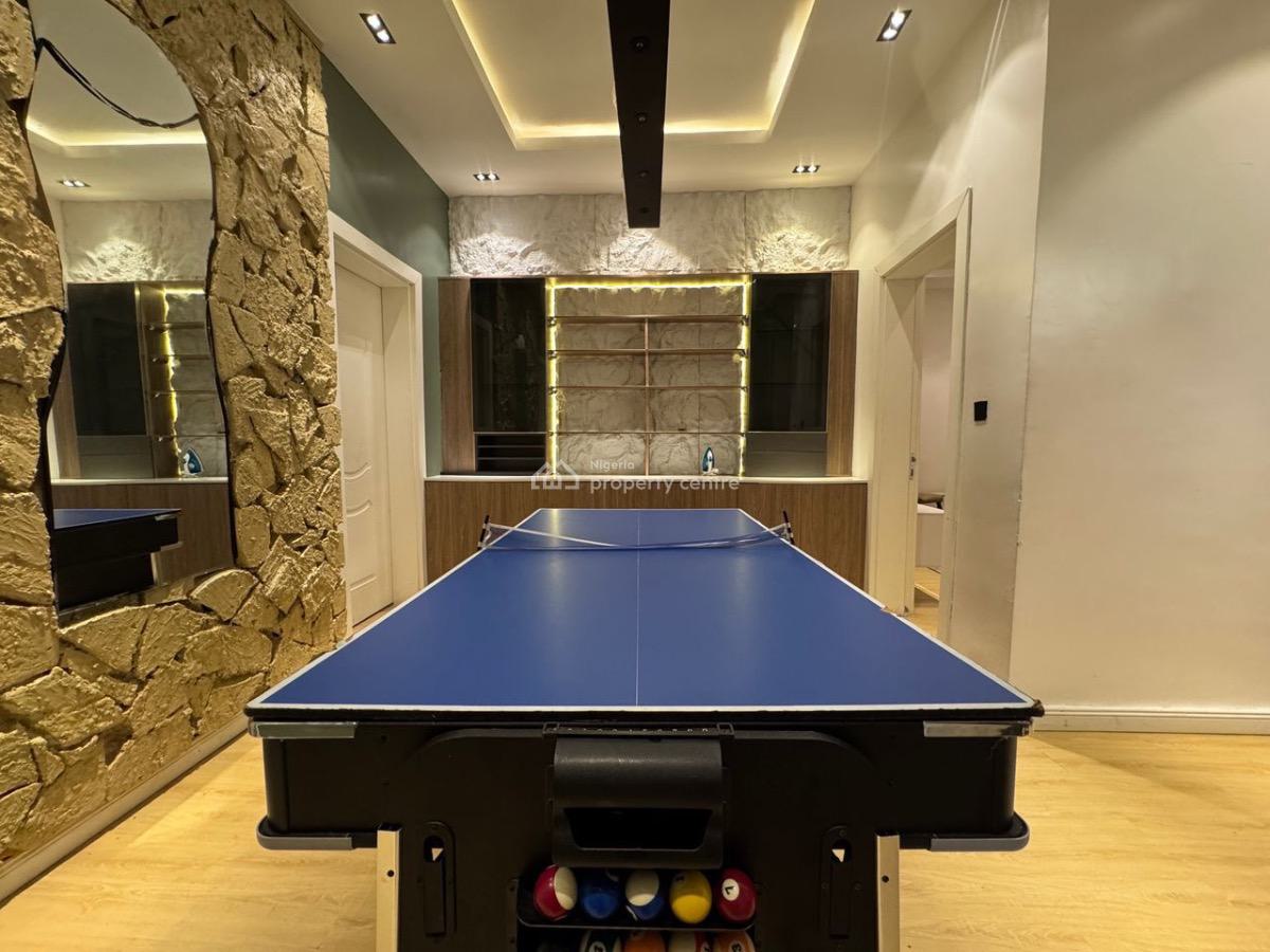 3 Bedroom Penthouse, Lekki Phase 1, Lekki, Lagos, Flat / Apartment Short Let