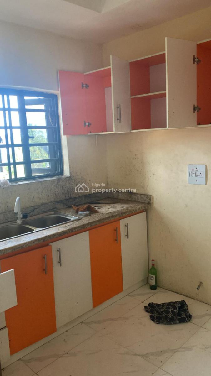 Standard 2 Bedroom Apartments Upstairs, Abijo, Lekki, Lagos, Flat / Apartment for Rent