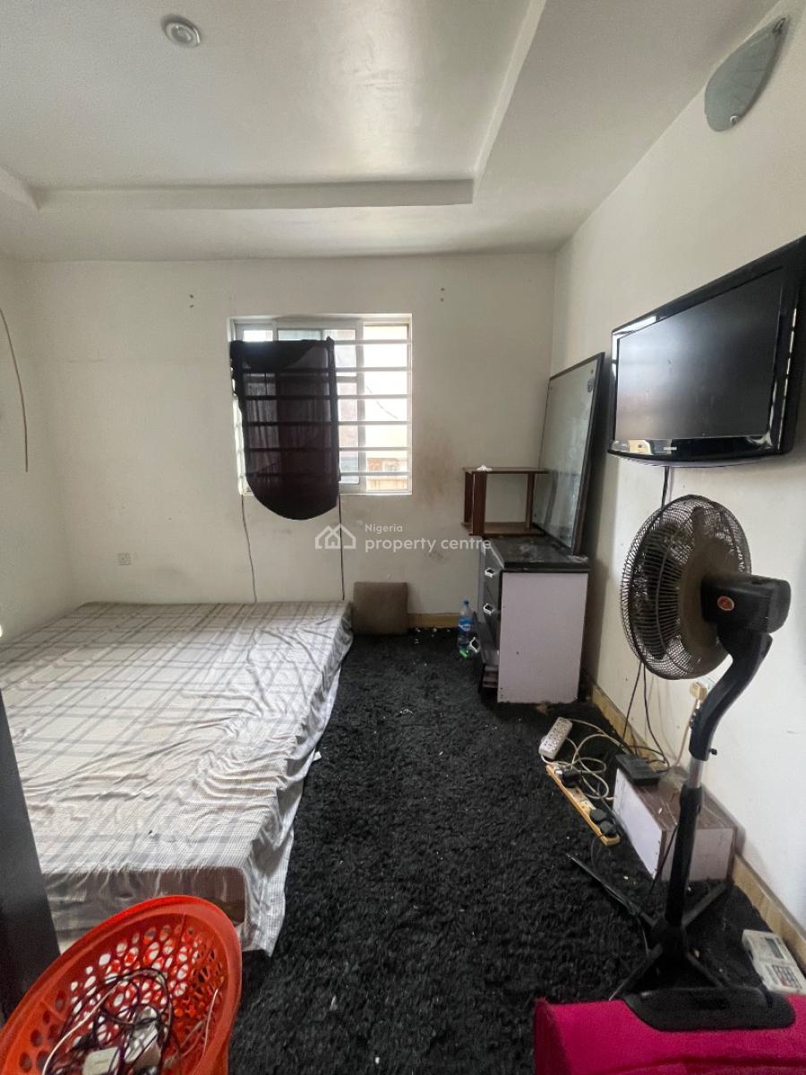 Neatly Used One Bedroom, Yaba, Lagos, Mini Flat (room and Parlour) for Rent