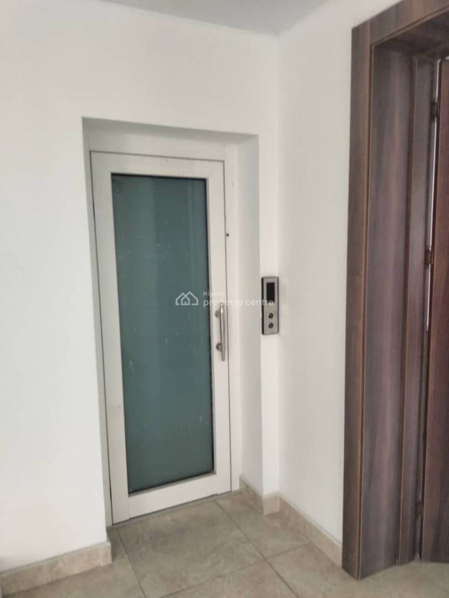 Luxury 4 Bedrooms Semi Detached with Jetty,pool,gym,elevator, Ikoyi, Lagos, Semi-detached Duplex for Sale