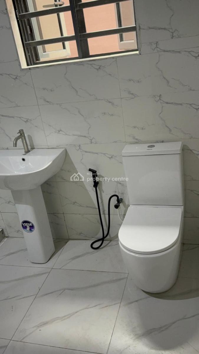 4 Bedroom Duplex + Maids Room  (gated,tarred and Fully Secured Estate, Mallami Estate, Oluyole, Ibadan, Oyo, House for Sale