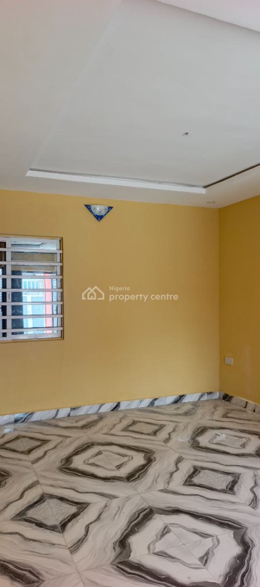 2 Bedroom Flat, Olufemi Street, Magboro, Ogun, Flat / Apartment for Rent