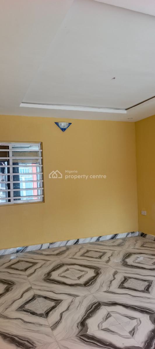 2 Bedroom Flat, Olufemi Street, Magboro, Ogun, Flat / Apartment for Rent