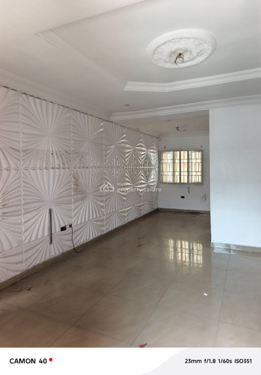 Luxury 2 Bedroom Flat Upstairs, Badore, Ajah, Lagos, Flat / Apartment for Rent