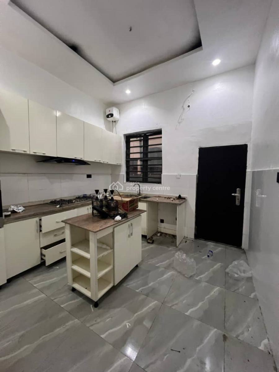 Serviced 4 Bedrooms Semi Detached Duplex at Abraham Adesanya, Ajah., Lekki Phase 2, Lekki Phase 2, Lekki, Lagos, Semi-detached Duplex for Rent