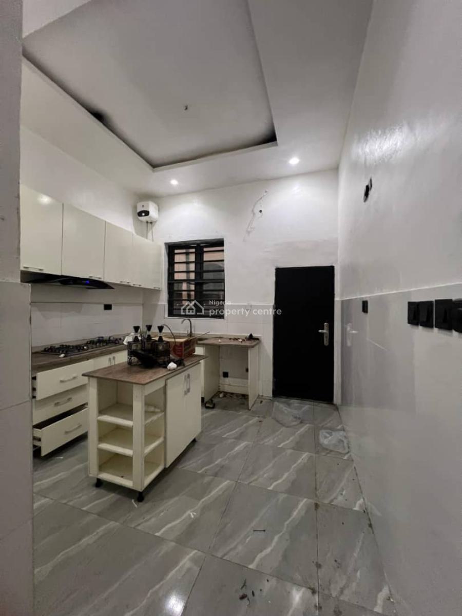 Serviced 4 Bedrooms Semi Detached Duplex at Abraham Adesanya, Ajah., Lekki Phase 2, Lekki Phase 2, Lekki, Lagos, Semi-detached Duplex for Rent