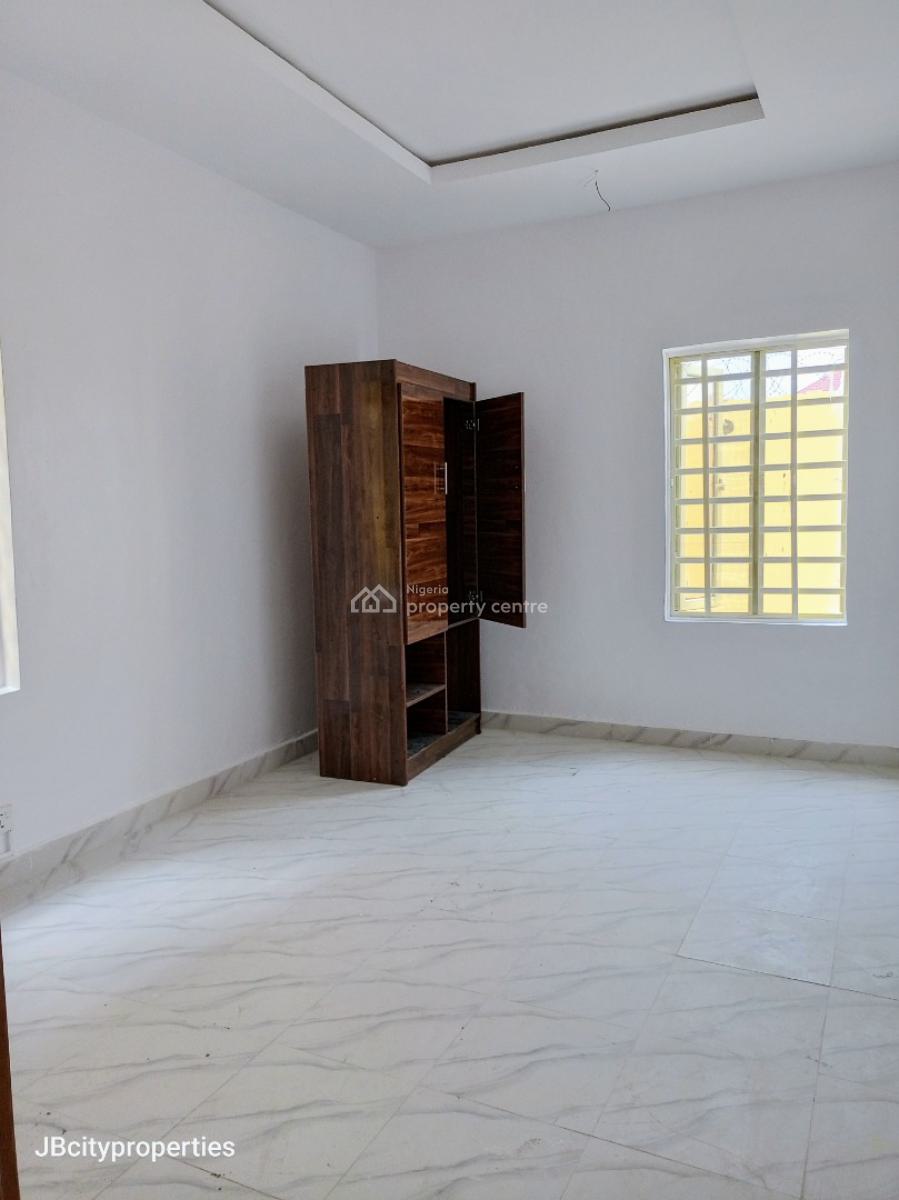 Brand New 2 Bedroom Apartment, Ogombo, Ogombo, Ajah, Lagos, Flat / Apartment for Rent