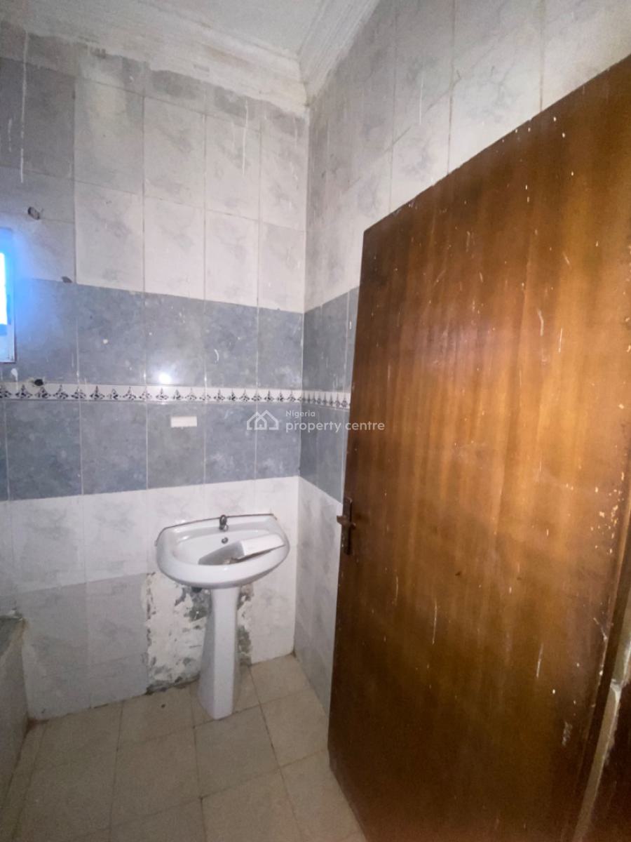 Luxury Selfcon Inside Secure Estate, Beside Lbs, Sangotedo, Ajah, Lagos, Self Contain (single Rooms) for Rent