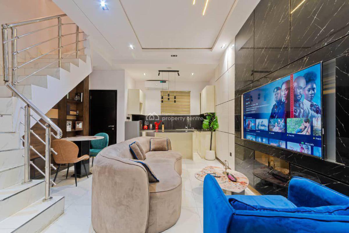 D Blue One Bedroom Apartment, Lekki Phase 1, Lekki, Lagos, Mini Flat (room and Parlour) Short Let