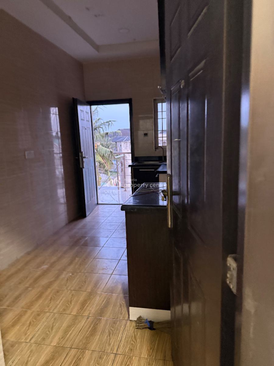 2 Bedroom Apartment, Ogombo, Ajah, Lagos, Flat / Apartment for Rent