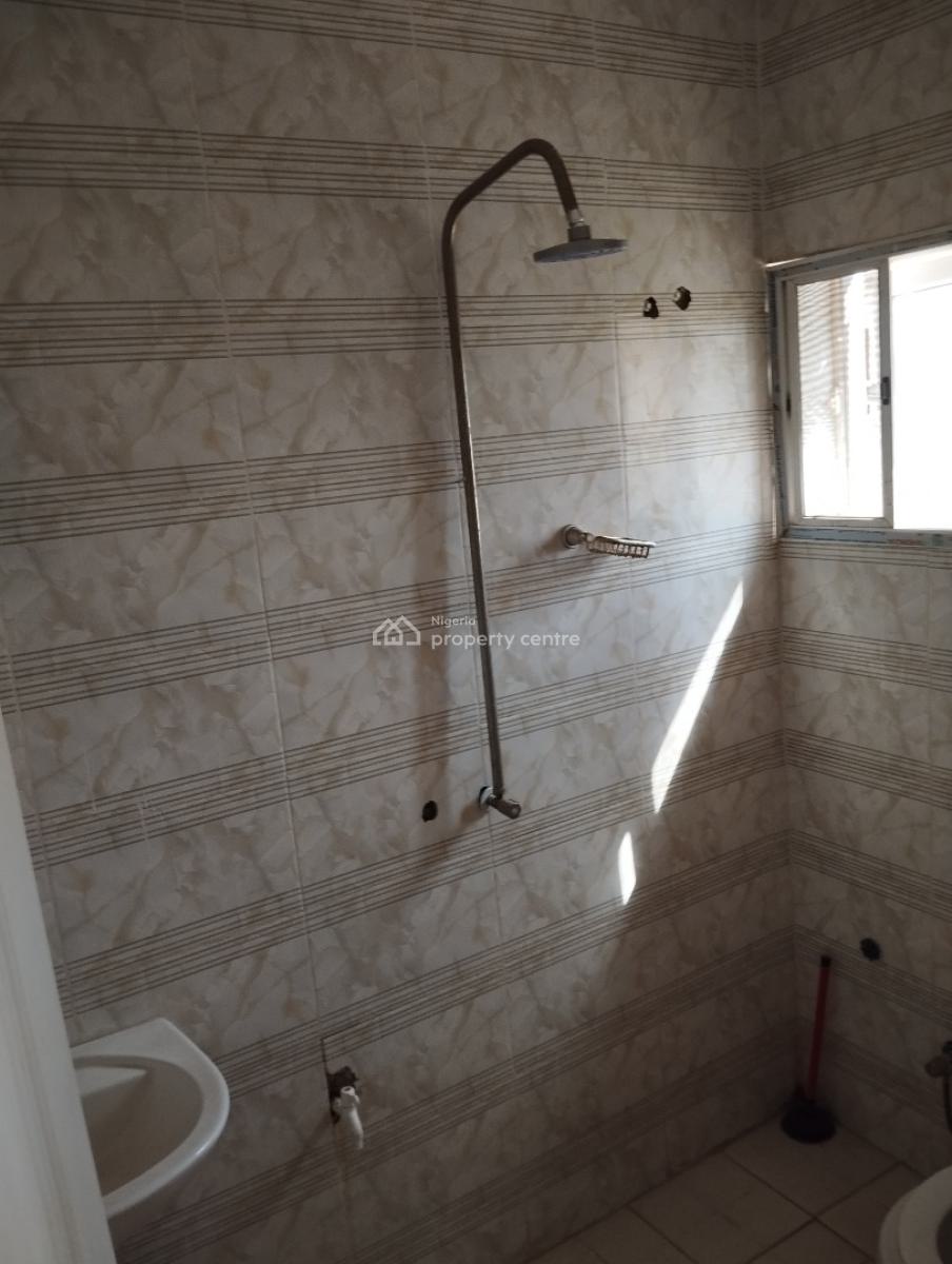 Luxury 3 Bedroom Flat in a Tarred Secured Estate, Dawaki, Gwarinpa, Abuja, Flat / Apartment for Rent