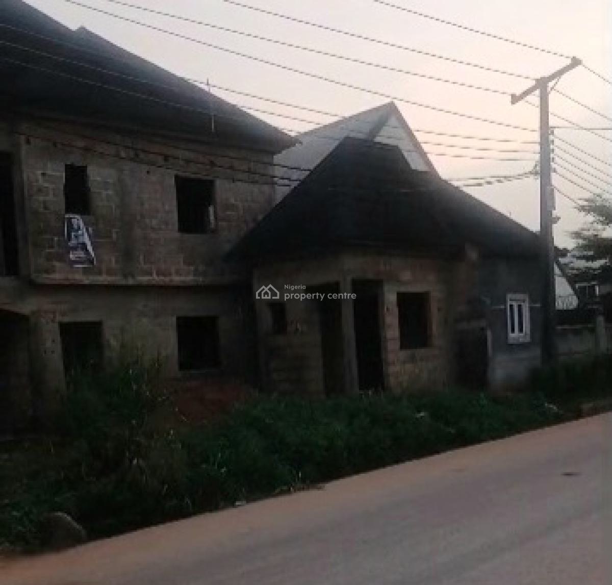 Uncompleted 4 Flats of 3 Bedrooms 50ft By 100ft Land Title: Cofo, Along Gaius Idubor Road, Gapiona Road, Gra, Benin, Oredo, Edo, House for Sale