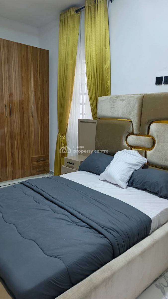 Royal Nest Apartment, Atlantic Nominee Estate, Ajah, Lagos, Flat / Apartment Short Let