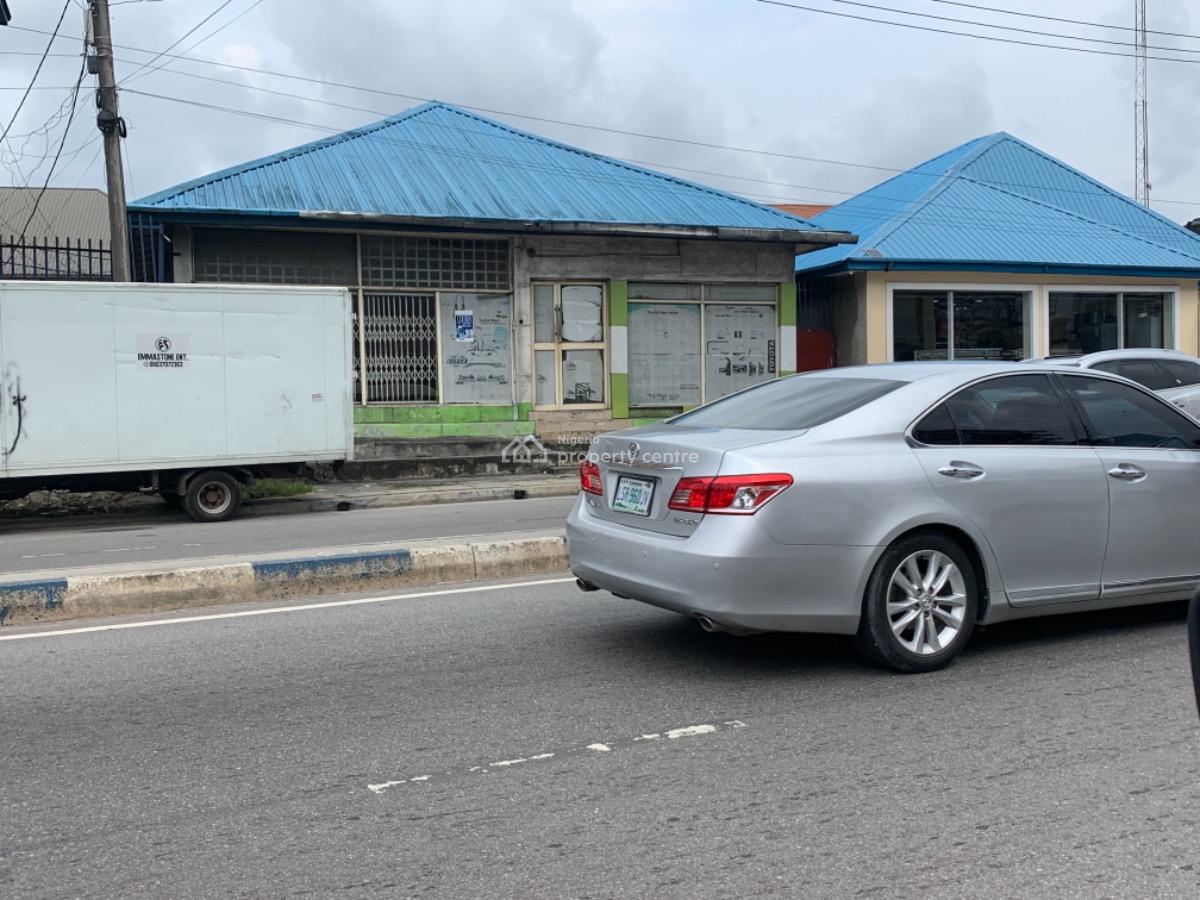a Commercial Property, Along Mummy B Road, Port Harcourt, Rivers, Detached Bungalow for Rent