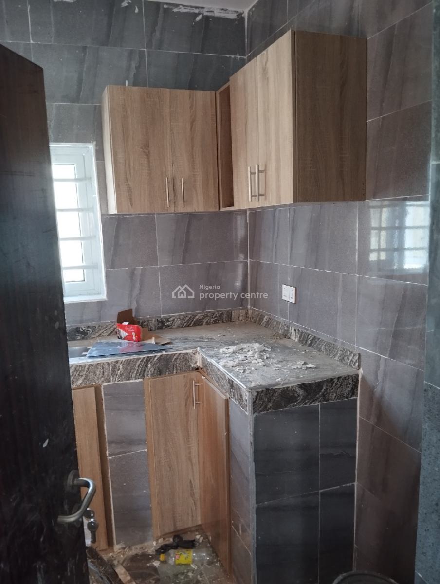 Newly Finished Luxury 2 Bedrooms in Tarred Estate, News Engineering Road, Dawaki, Gwarinpa, Abuja, Flat / Apartment for Rent