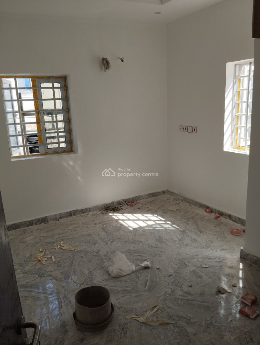 Newly Finished Luxury 2 Bedrooms in Tarred Estate, News Engineering Road, Dawaki, Gwarinpa, Abuja, Flat / Apartment for Rent