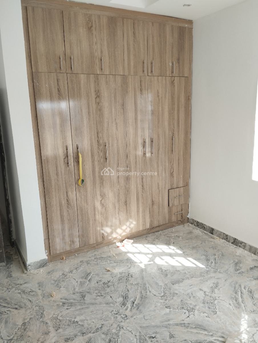 Newly Finished Luxury 2 Bedrooms in Tarred Estate, News Engineering Road, Dawaki, Gwarinpa, Abuja, Flat / Apartment for Rent