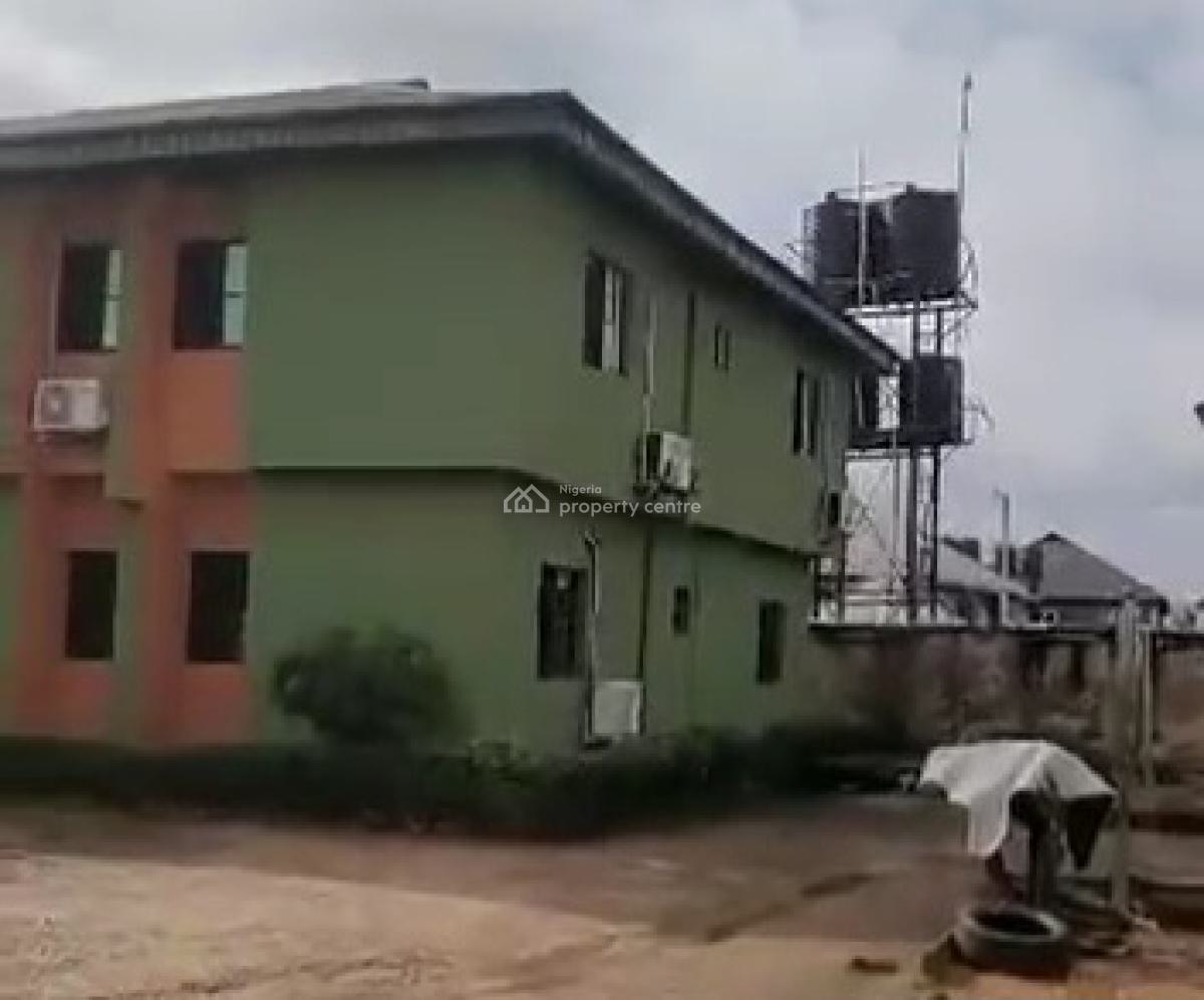 4flats of 3bedrooms 100ft By 150ft Land, Akpabor Str, Off 1st Ugbor Road, Gra, Benin, Oredo, Edo, House for Sale