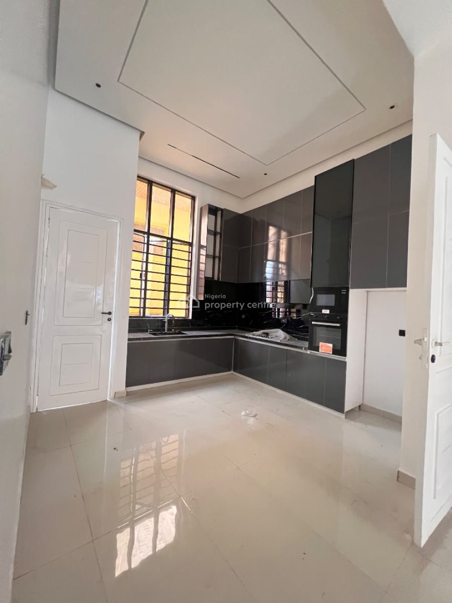 Luxury 3 Bedroom Apartment, Lekki Phase 1, Lekki, Lagos, Flat / Apartment for Sale