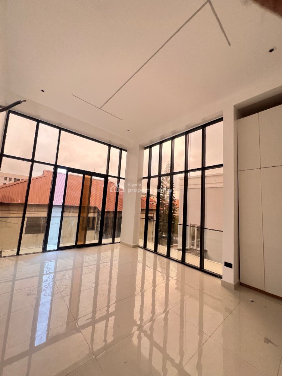 Luxury 3 Bedroom Apartment, Lekki Phase 1, Lekki, Lagos, Flat / Apartment for Sale
