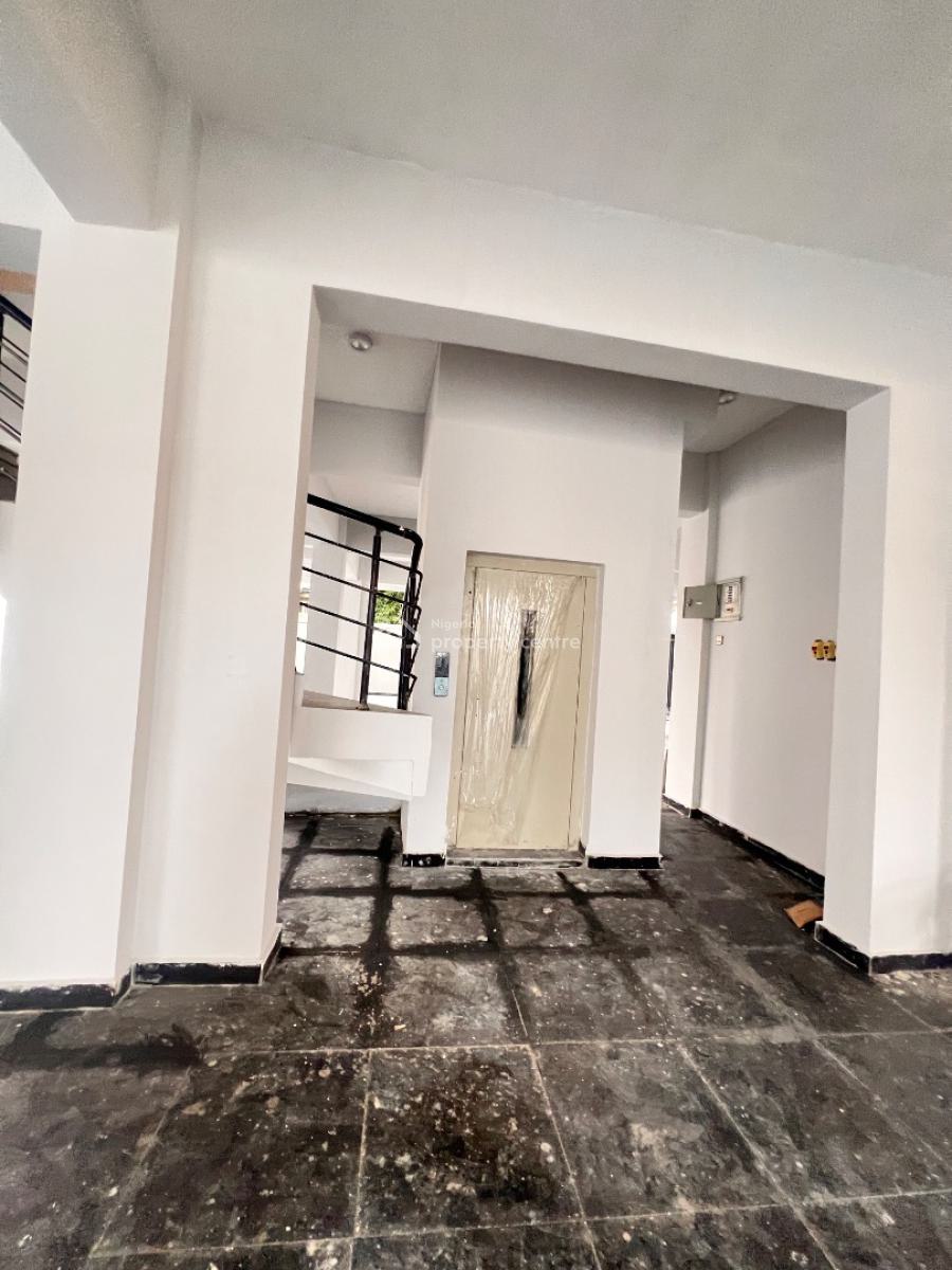Luxury 3 Bedroom Apartment, Lekki Phase 1, Lekki, Lagos, Flat / Apartment for Sale