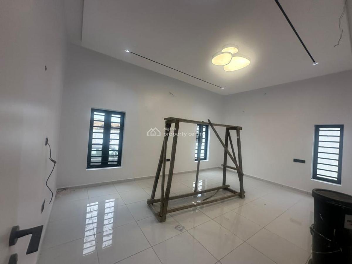 Newly Built 3 Bedroom Bungalow with a Røom and Parlor Bq, Ikolaba/arisekola Street, New Bodija, Ibadan, Oyo, House for Sale