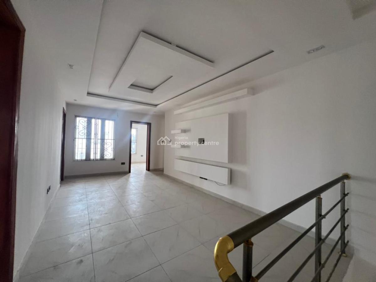 5 Bedroom Maisonette. Off Plan, Right Hand Side, Lekki Phase 1, Lekki, Lagos, House for Sale