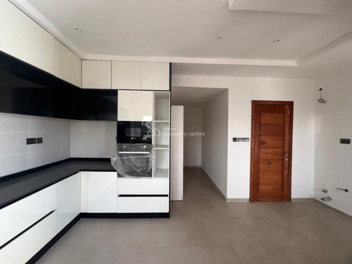 5 Bedroom Maisonette. Off Plan, Right Hand Side, Lekki Phase 1, Lekki, Lagos, House for Sale