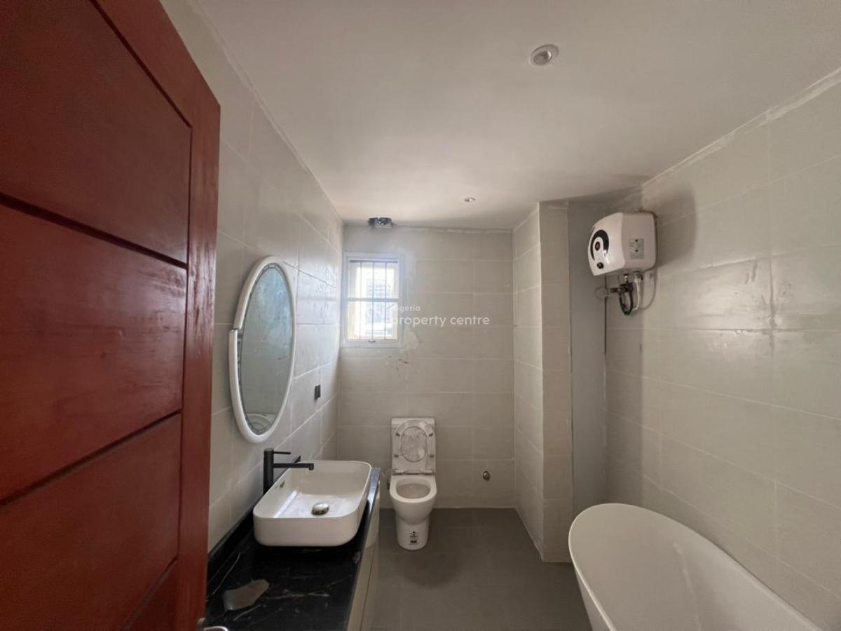 5 Bedroom Maisonette. Off Plan, Right Hand Side, Lekki Phase 1, Lekki, Lagos, House for Sale