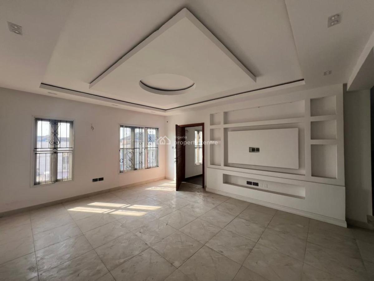 5 Bedroom Maisonette. Off Plan, Right Hand Side, Lekki Phase 1, Lekki, Lagos, House for Sale