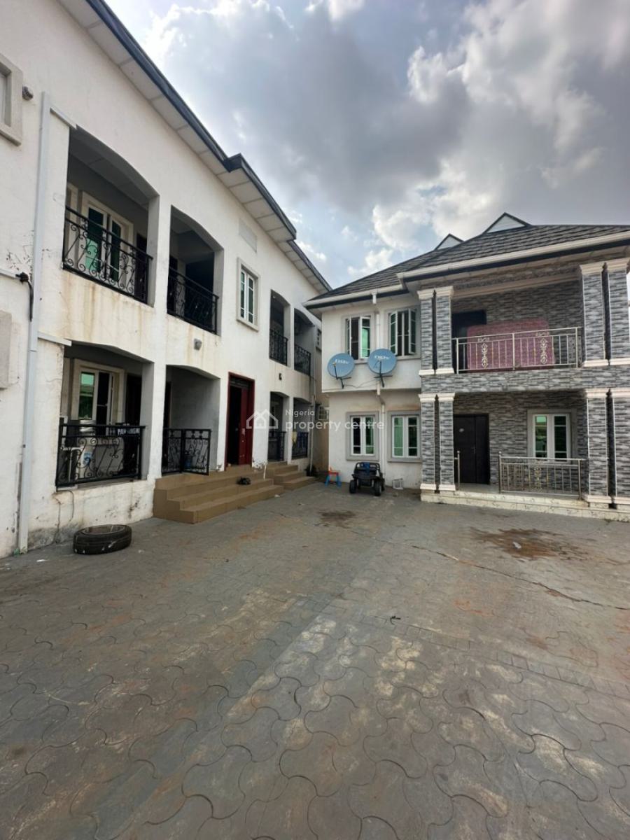 Modern Three (3) Bedroom Duplex with a Block of 4nos Two Bedroom Flat, First Class Junction, Alakia-isebo, Ibadan, Oyo, House for Sale