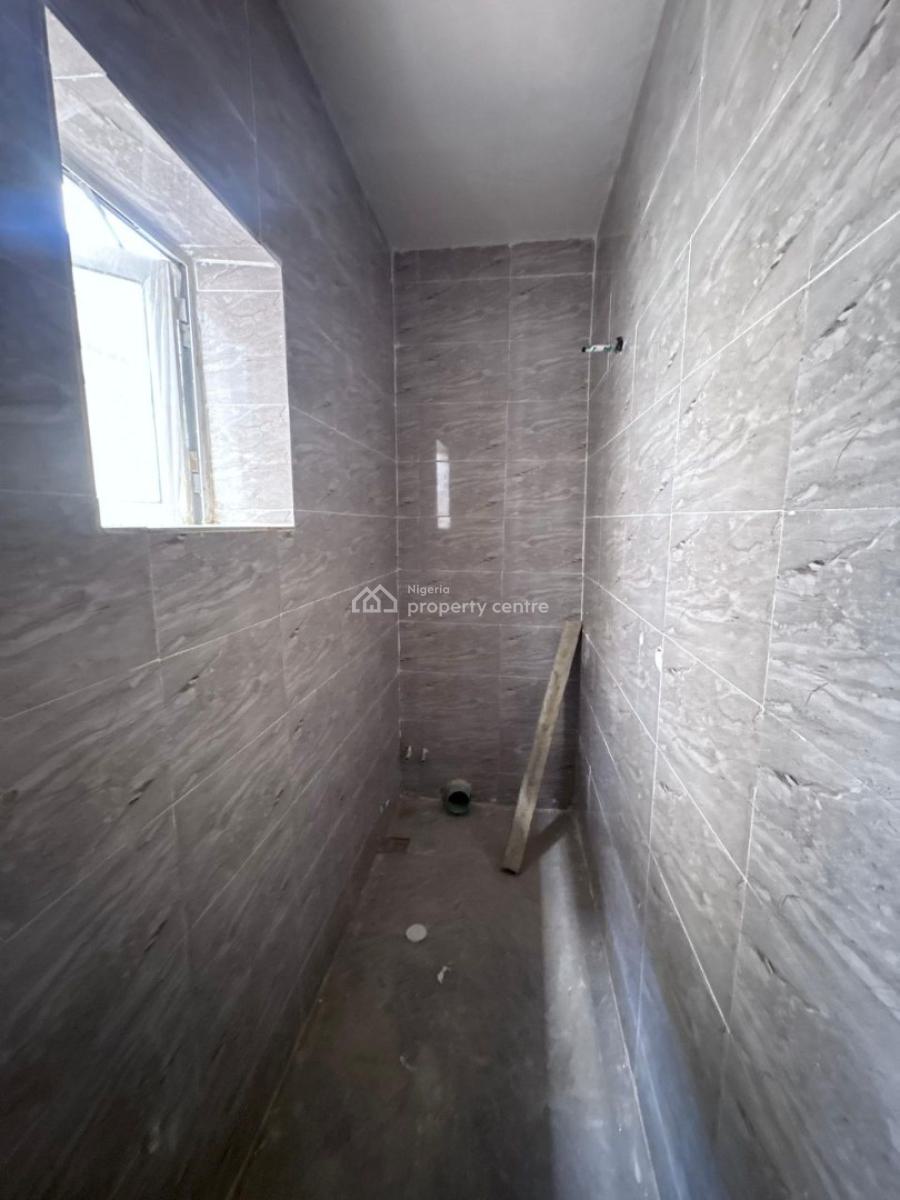 Studio Apartment, Atoyebi Courts, Basorun, Ibadan, Oyo, Self Contain (single Rooms) for Sale