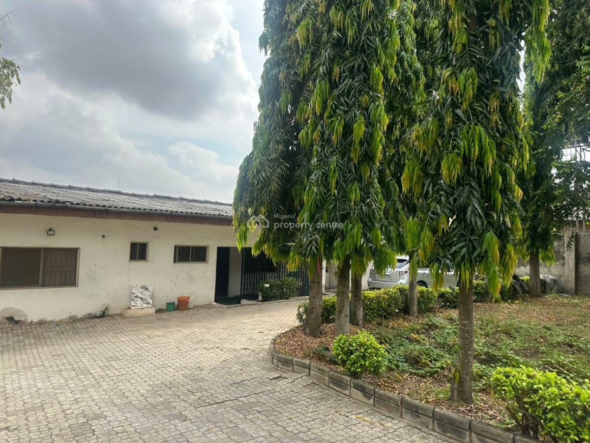 5 Bedroom Detached Bungalows, Ikolaba Estate Tunji Bello Street, New Bodija, Ibadan, Oyo, House for Sale