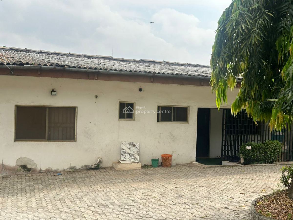 5 Bedroom Detached Bungalows, Ikolaba Estate Tunji Bello Street, New Bodija, Ibadan, Oyo, House for Sale