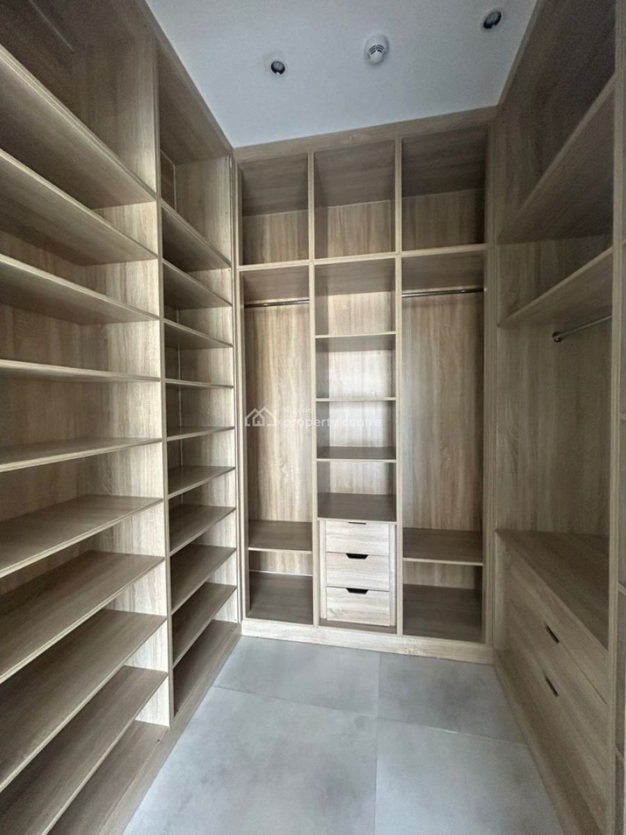 2 Bedroom Apartments, Lekki Phase 1, Lekki, Lagos, Flat / Apartment for Sale