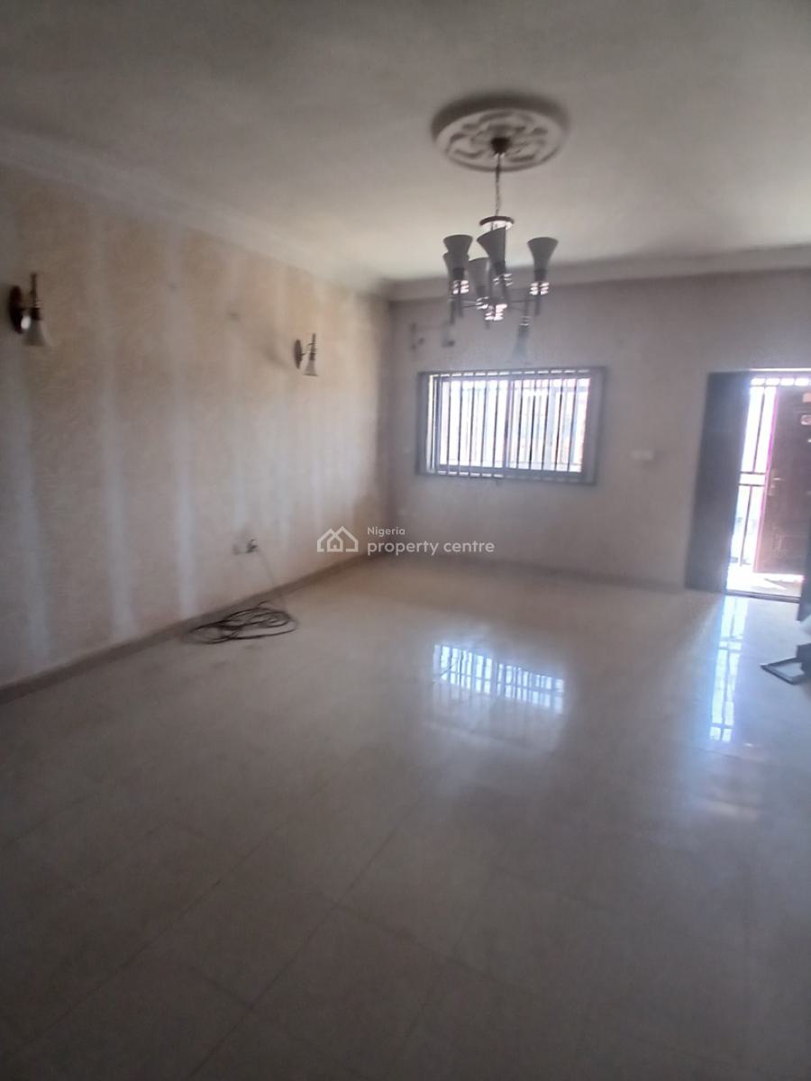 Newly Renovated 3 Bedroom Flat, Durumi, Abuja, Flat / Apartment for Rent