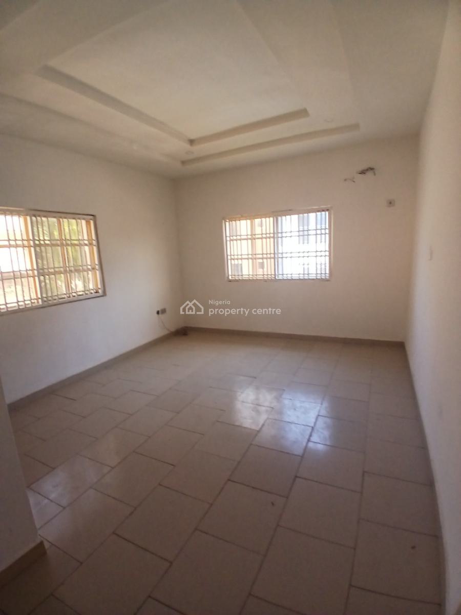 Newly Renovated 2 Bedrooms, Durumi, Abuja, Flat / Apartment for Rent