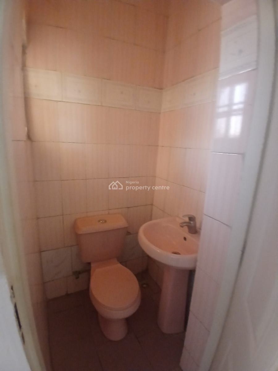 Newly Renovated 2 Bedrooms, Durumi, Abuja, Flat / Apartment for Rent