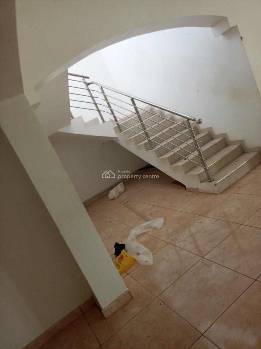 Tastefully Finished Spacious Standard Standard Built  4 Bedrooms Terrace, Katampe Extension, Katampe, Abuja, Terraced Duplex for Rent