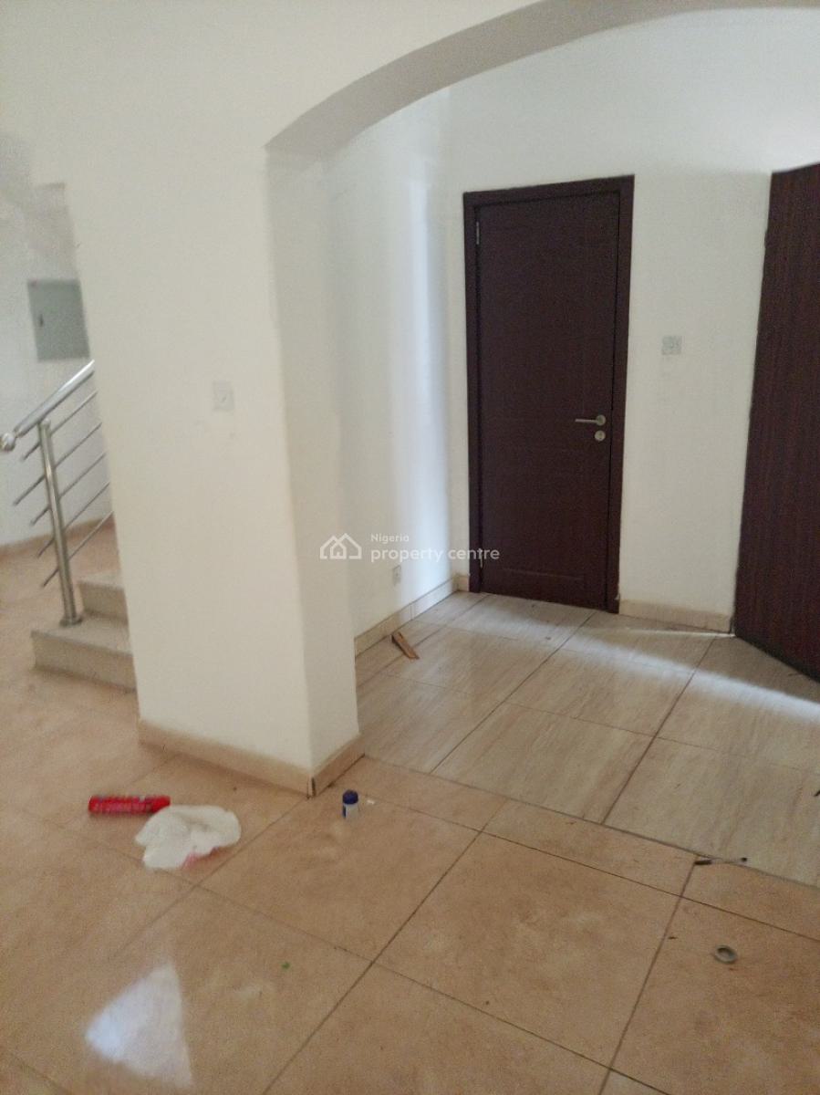 Tastefully Finished Spacious Standard Standard Built  4 Bedrooms Terrace, Katampe Extension, Katampe, Abuja, Terraced Duplex for Rent