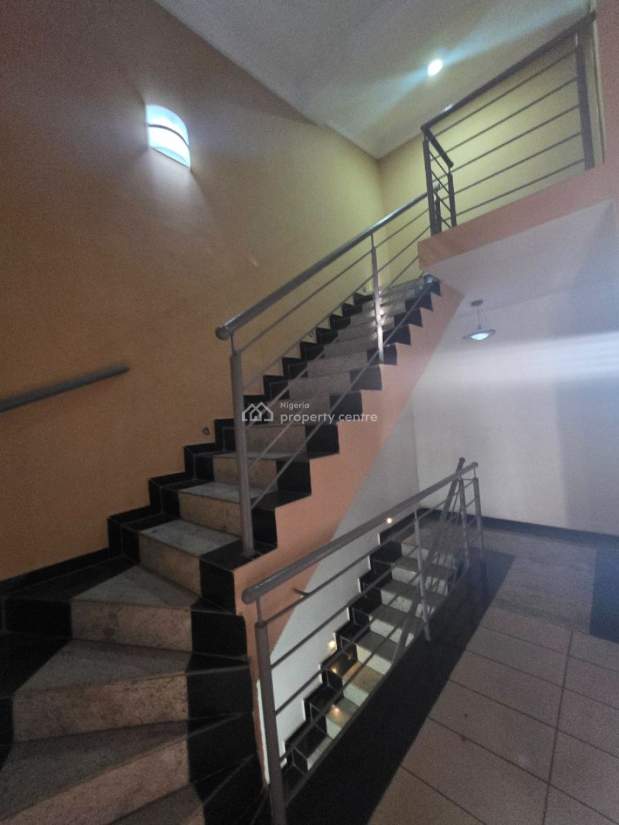 4 Bedrooms Terrace Duplex with Bq, Off Admiralty Way, Lekki Phase 1, Lekki, Lagos, Terraced Duplex for Rent