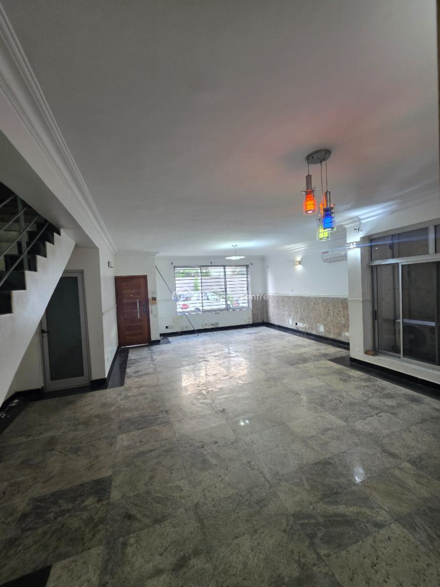 4 Bedrooms Terrace Duplex with Bq, Off Admiralty Way, Lekki Phase 1, Lekki, Lagos, Terraced Duplex for Rent